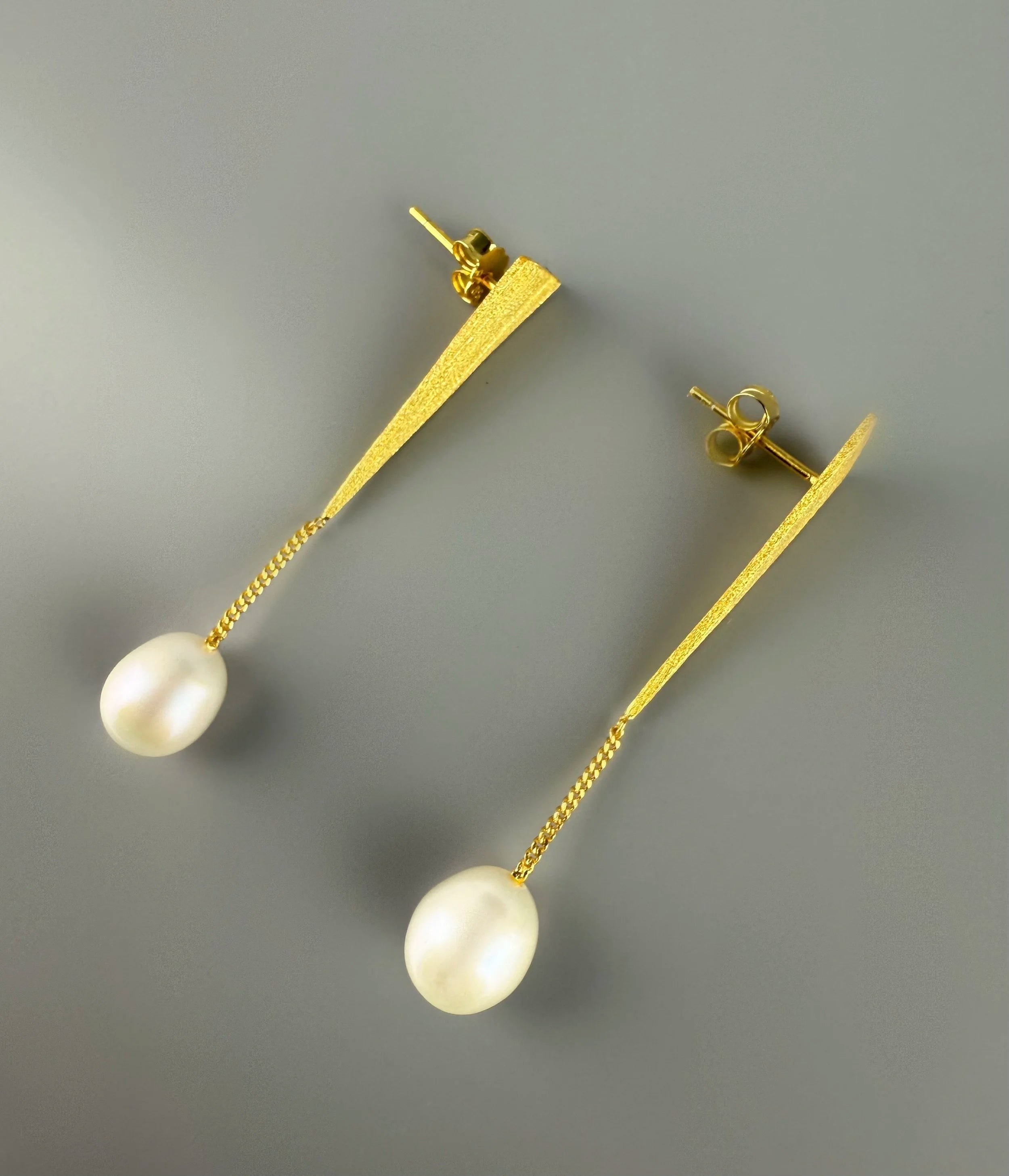 18 K Gold 925 Sterling Silver Geometric Pearl Drop Earrings – Elegant & Minimalist