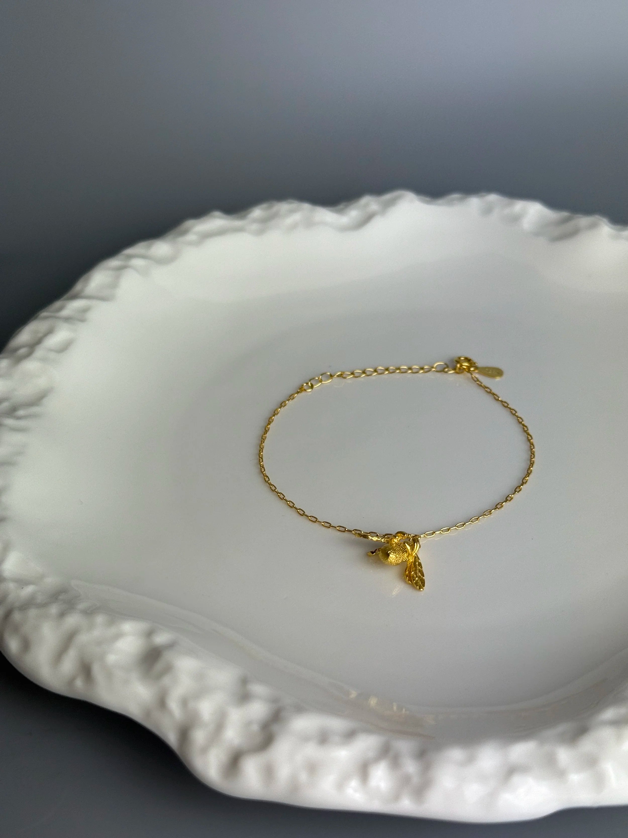 16K Gold Plated 925 Sterling Silver Big Bee Anklet